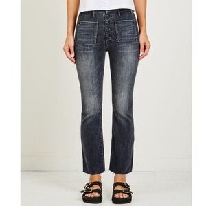 MOTHER The Patch Pocket Hustler Ankle Fray in The Light On Wash Size 25